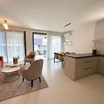 Appartamento One-bedroom With Terrace The Adriatic One -s1